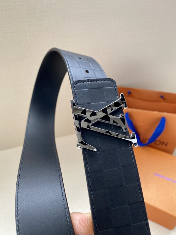 激安ルイヴィトンベルト側面デザイン